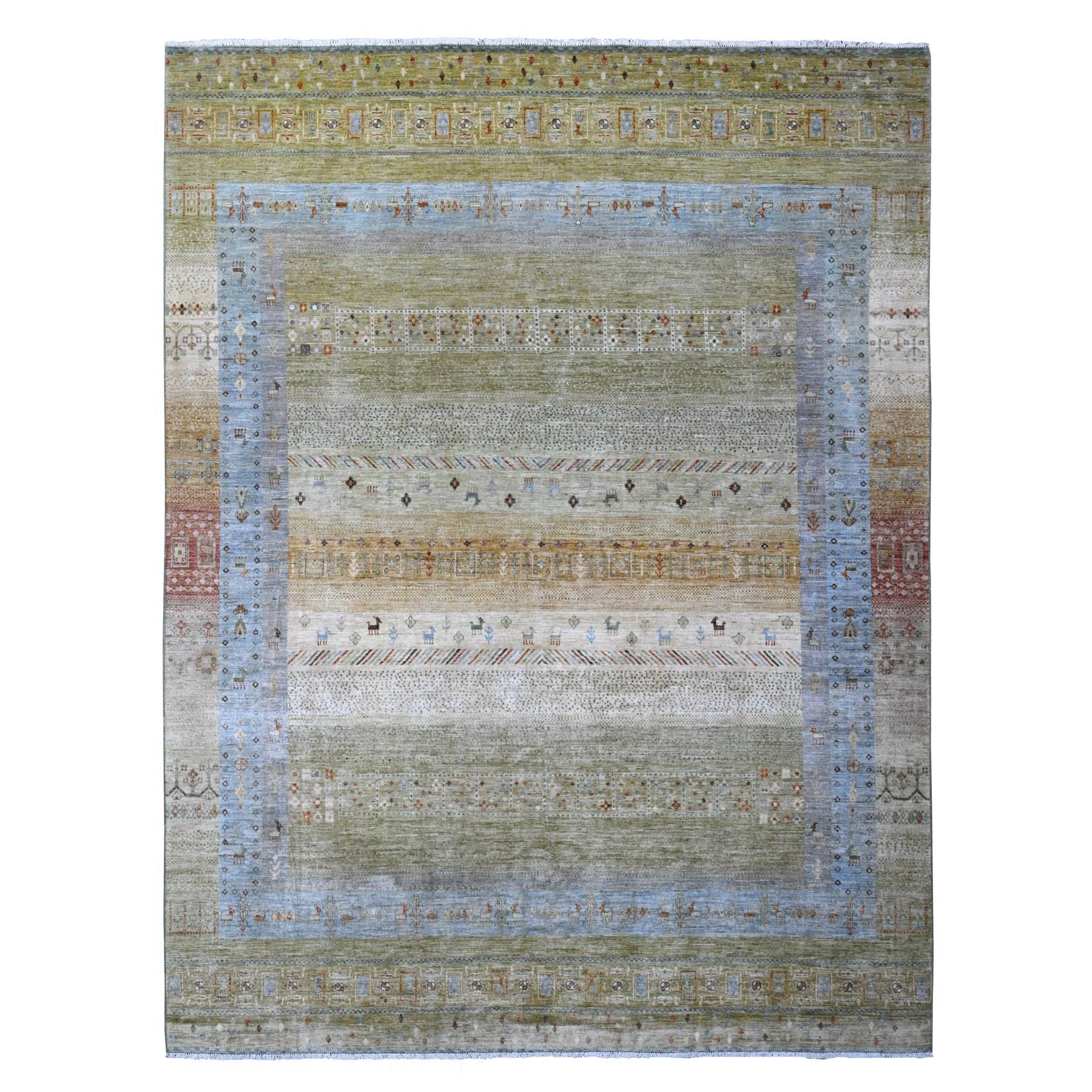 Traditional Wool Hand-Knotted Area Rug 8'11